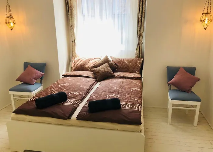 Golden Pearl - Jacuzzi Center Luxury Appartement