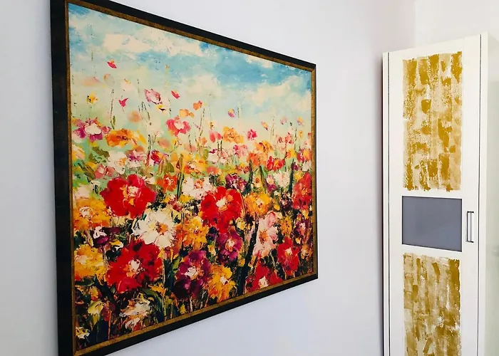 Golden Pearl - Jacuzzi Center Luxury Apartment