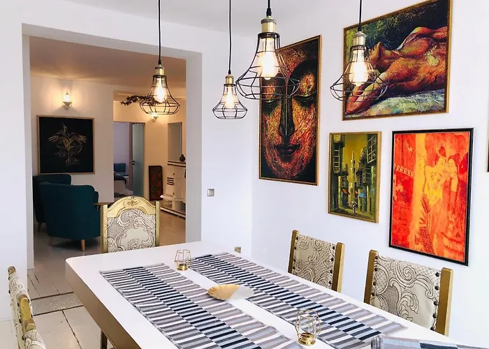 Golden Pearl - Jacuzzi Center Luxury Appartement *