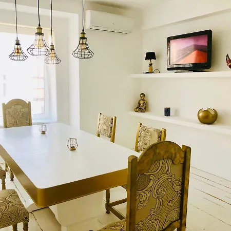 Golden Pearl - Jacuzzi Center Luxury Appartement Sofia